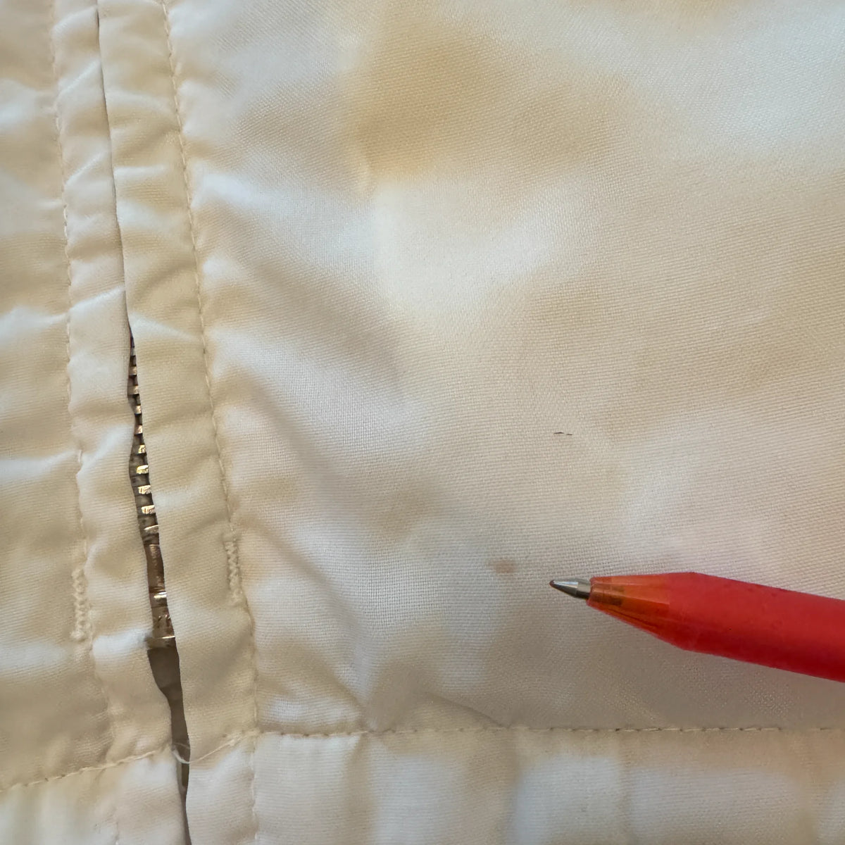 Vintage Indy 500 jacket zipper and pocket construction