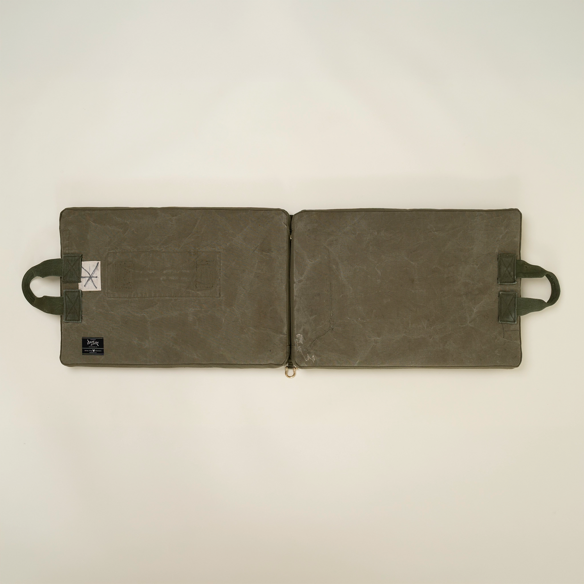 L'officina x Stray Dog Classics RRC Tailgate Cushion
