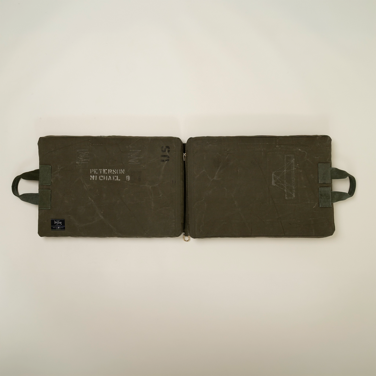 L'officina x Stray Dog Classics RRC Tailgate Cushion
