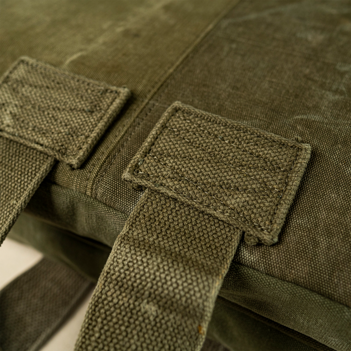 L'officina x Stray Dog Classics RRC Tailgate Cushion