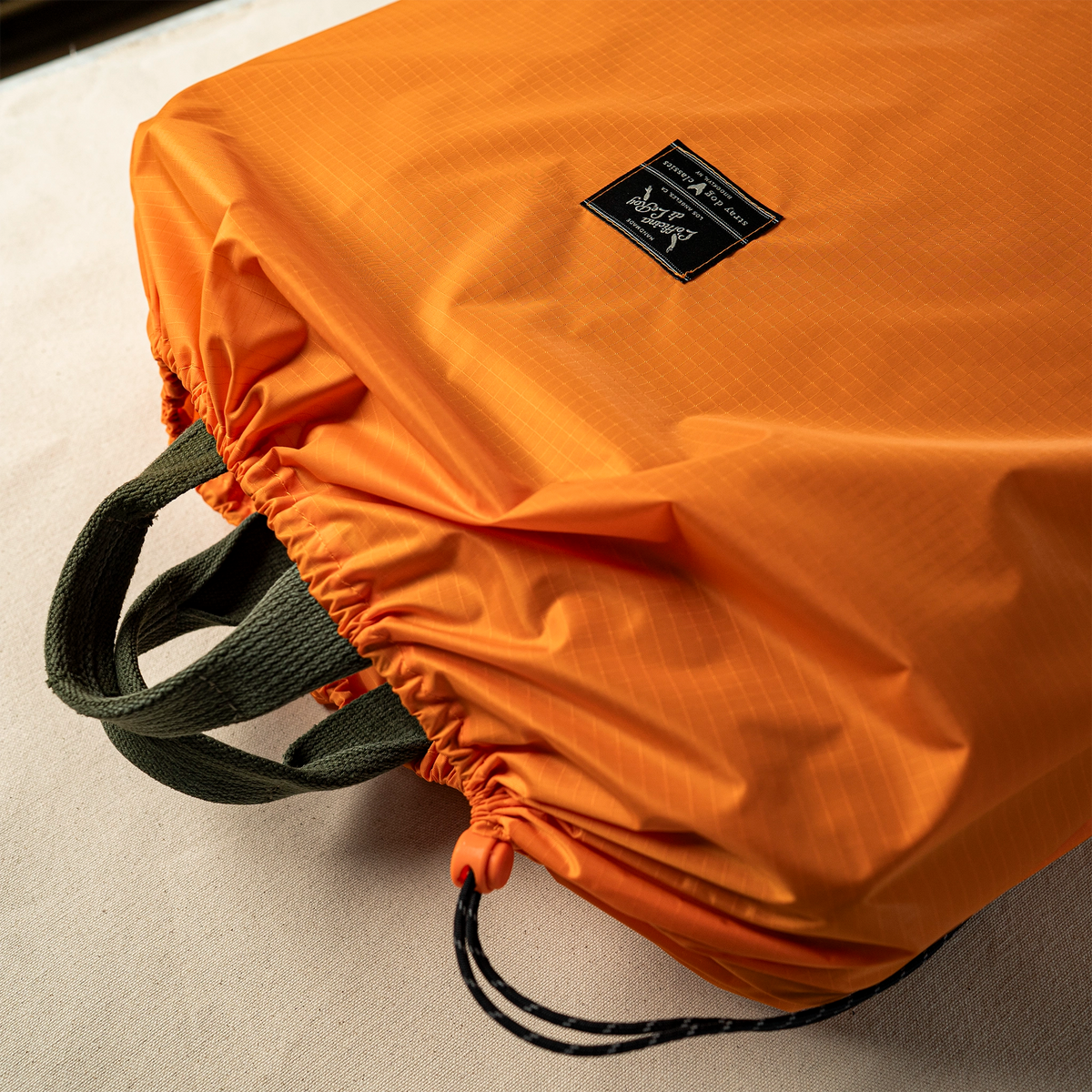 L'officina x Stray Dog Classics RRC Tailgate Cushion